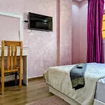 Well-Equipped Apartment